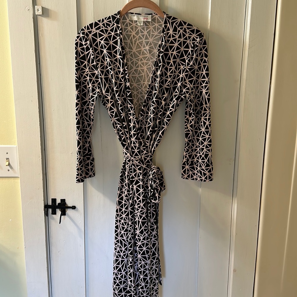 Diane vonFurstenberg Vintage Dress